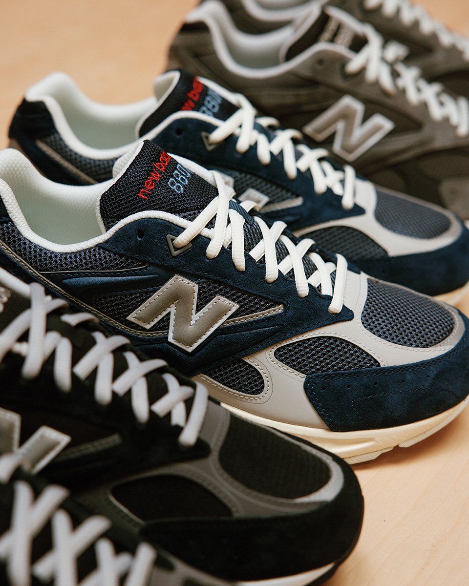 DTLRVILLA's tweet photo. the perfect balance of style and comfort. 
Shop #newbalance 880r in-store and online at https://t.co/CAsd4GMnoF. https://t.co/ty8qOU5xCr
