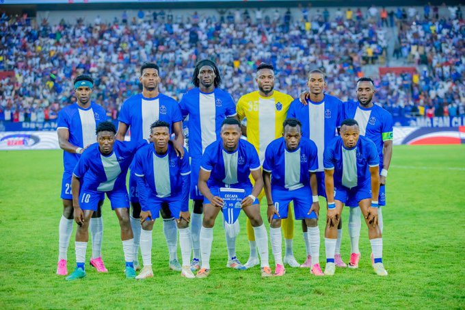 CynthiaNaissa's tweet photo. Congratulations @rayon_sports 💙🤍

Imyaka 28 ! Ibyishimo ku maso ! Amarangamutima ni yose ku bakunzi ba Rayon 

Murakoze kuganura Abanyarwanda https://t.co/slP44ChhPD