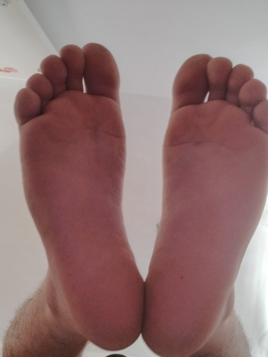 MasterDanielll1's tweet photo. It's tax day Friday so get down on ur knees faggot and send me all of your money #humanatm #cashmaster #feet https://t.co/38gpZTjRzb
