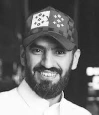 KAlhidan's tweet photo. بقلوب يملؤها الحزن .. أنعي أخي وصديقي الغالي زياد العصيمي الذي رحل عن هذه الدنيا

ما أصعب فراق الأحبة… وما أقسى أن نكتب كلمات الوداع لمن كان يوماً بيننا يملأ المكان حضوراً وابتسامة. رحلت يا زياد 
 لكنك تركت في قلوبنا أثراً عظيماً وذكريات جميلة ستبقى حاضرة ما حيينا.

كنت أخاً قبل أن تكون صديقاً ومحل ثقة ومحبة 
سيبقى اسمك محفوراً في قلوب من عرفوك وستبقى سيرتك الطيبة شاهدة على نقاء قلبك وطيب معدنك.

اللهم إن زياد قد صار بين يديك 
فأكرم نزله وآنس وحشته ونوّر قبره واغسله بالماء والثلج والبرد واجعل الجنة داره وقراره. اللهم اربط على قلوب أهله وأحبابه، وارزقهم الصبر على فراقه.

رحمك الله يا زياد…

إنا لله وإنا إليه راجعون.