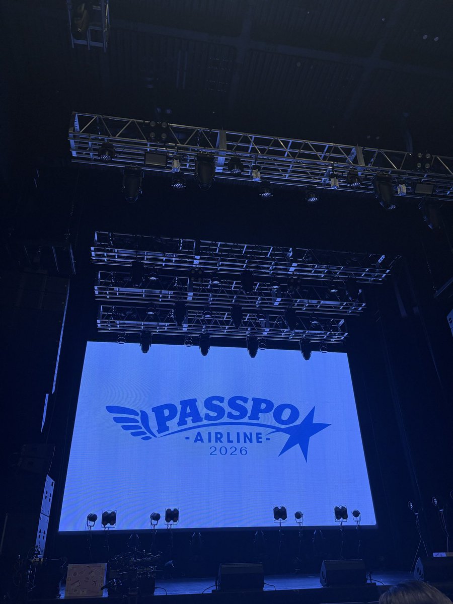 rrrk114's tweet photo. 何度も夢見た復活フライト、登場から泣くと思わなかった🥲あの頃のPASSPO☆があの頃のまま存在してて、幸せな時間だった、、、、ワンマンという形で実現してくれて本当にありがとうございます！！これからもずっとPASSPO☆だいすき
#PASSPO
#PASSPO2026 https://t.co/2WhiLH7y9M