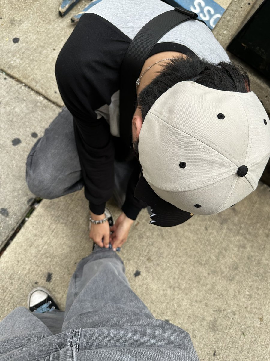 chnbinhrs's tweet photo. mo life w the loml https://t.co/MvmCCTMbFr