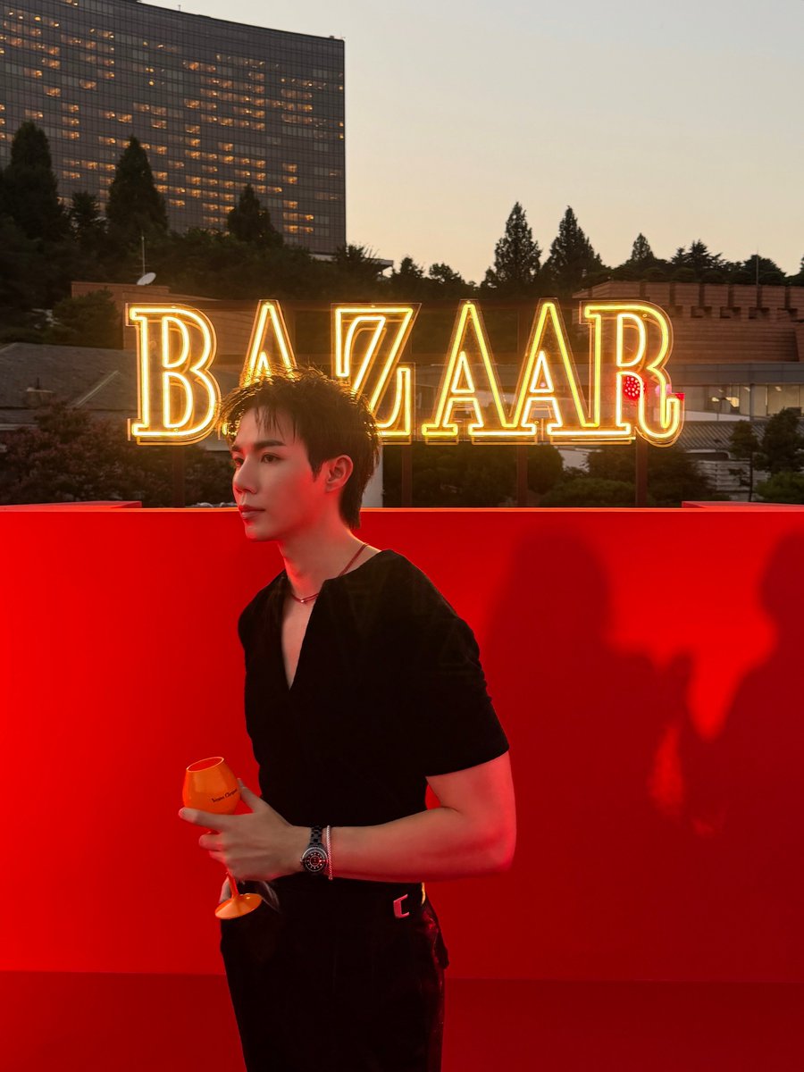 YSsaa_zeenew's tweet photo. ใใใฏโฆใใใ ใใใฃใใใใฆใๅคงไบบใฎ้ญ
ๅใใฃใทใใชใใผใใ๐ซฃ๐
SUPER SUNใใใใใใฎไบบใ็ฅใฃใฆใใใใใใใชใโจ
#SUPERSUN
#SUPERSUNxBAZAARHOUSE
#BAZAARHOUSE
#ZeePruk
ยฉzeepruk IG/IGs https://t.co/eSH7EHqUrR