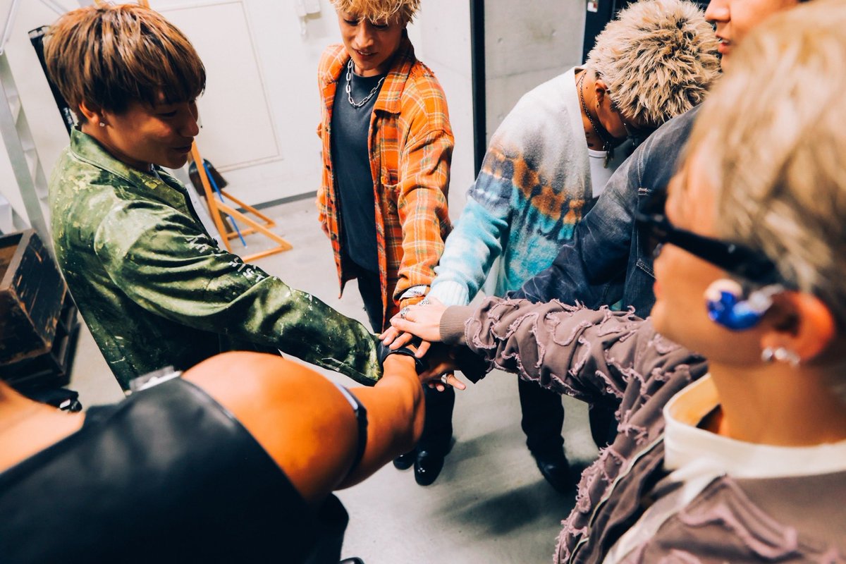 Nakatsuka_staff's tweet photo. GENERATIONS PARALLEL POST 2026 福島公演
ご来場いただきました皆さま、ありがとうございました📦✨

GPP、最高のスタートを切ることができました🕺
ここから群馬へ、今のGENERATIONSを届けにいきます📮

引き続き一緒に楽しみましょう🙌

#GENERATIONS #中務裕太
#GENE_GPP #GPP
#LDHPERFECTYEAR2026 https://t.co/Kb24gq1XLe