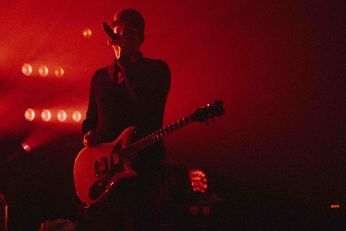 TheoryMusic's tweet photo. THE DEAD/SEVEN TOUR BEGINS TONIGHT! GET READY TO GET ROWDY 'CAUSE WE ARE READY TO ROCK🤘🤘🤘 @deccduluth https://t.co/UGRIFabWbV