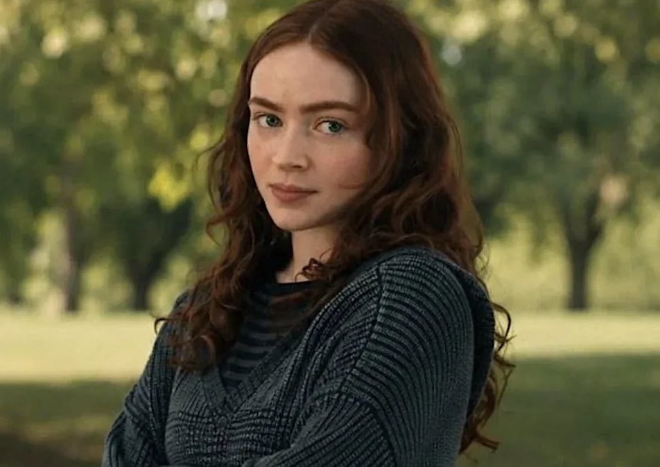 DiscussingFilm's tweet photo. Sadie Sink shares her reaction to discovering what V-MAX meant in ‘SPIDER-MAN: BRAND NEW DAY’:

“I was like, ‘Is the sister in the vent?’ Then I kept on reading the script & I was like, “Oh my god, that’s so much better that it means absolutely nothing.”

(Source: https://t.co/pCxUH8NFnQ)