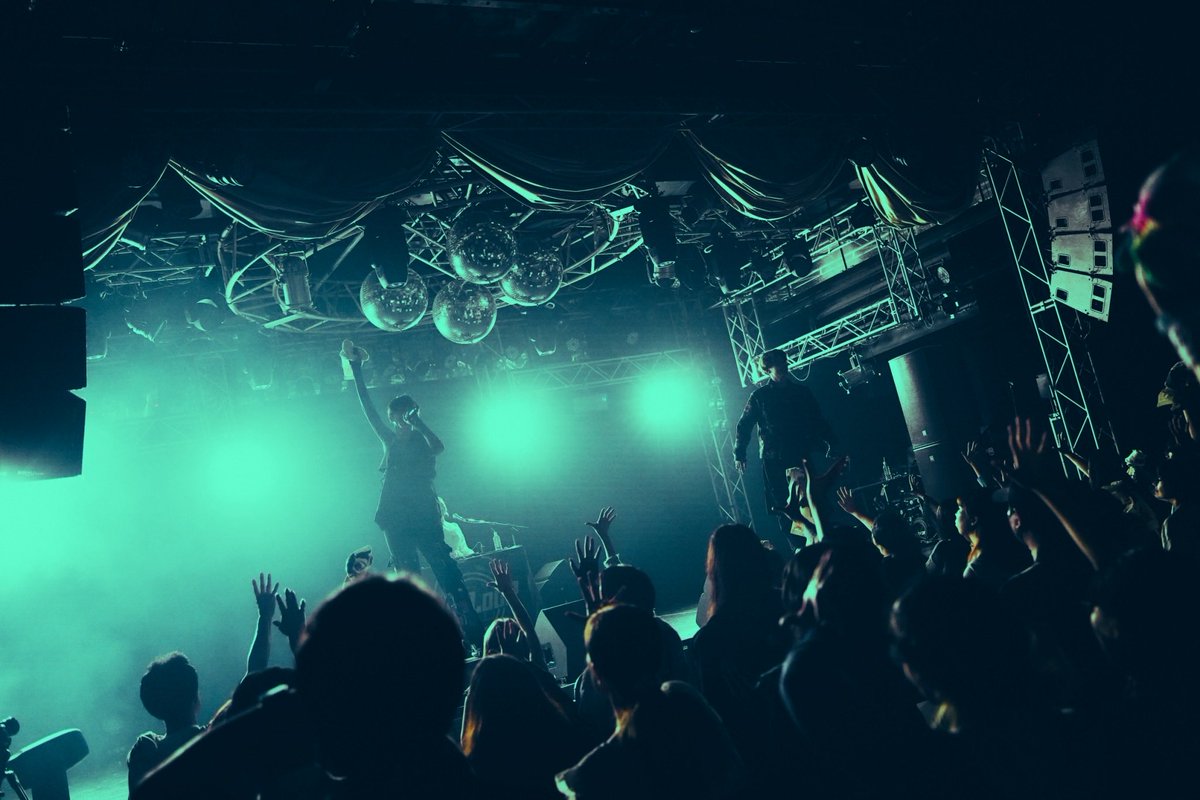LLP_kuta's tweet photo. LeoLooP ANNIVERSARY SPECIAL ONEMANLIVE2026~𝑺𝒀𝑴𝑩𝑶𝑳~

◤━━━━━━━━━◥

　　   SYMBOL

　LIVE COMPLETE

　  Thank you all.

◣━━━━━━━━━◢

これぞLeoLooPのライブ🏆

そこで輝くSYMBOLは
あなたと一緒に作る この最高の空間

これからも一緒に輝かせていこうね🦁
#LeoLooP https://t.co/jAMCvVfDvT