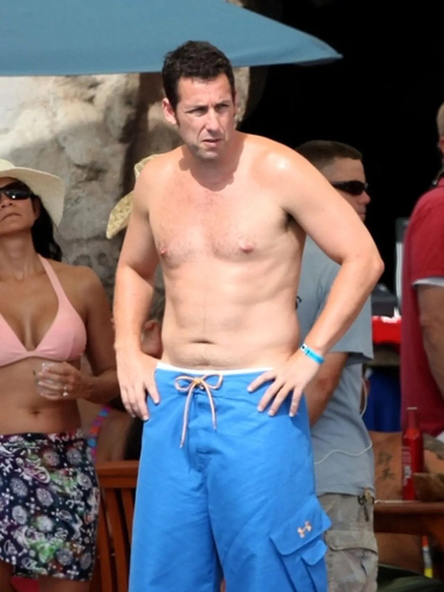 debbie_xi's tweet photo. Adam Sandler in blue Under Armour swim trunks. https://t.co/rYtooRUITt
