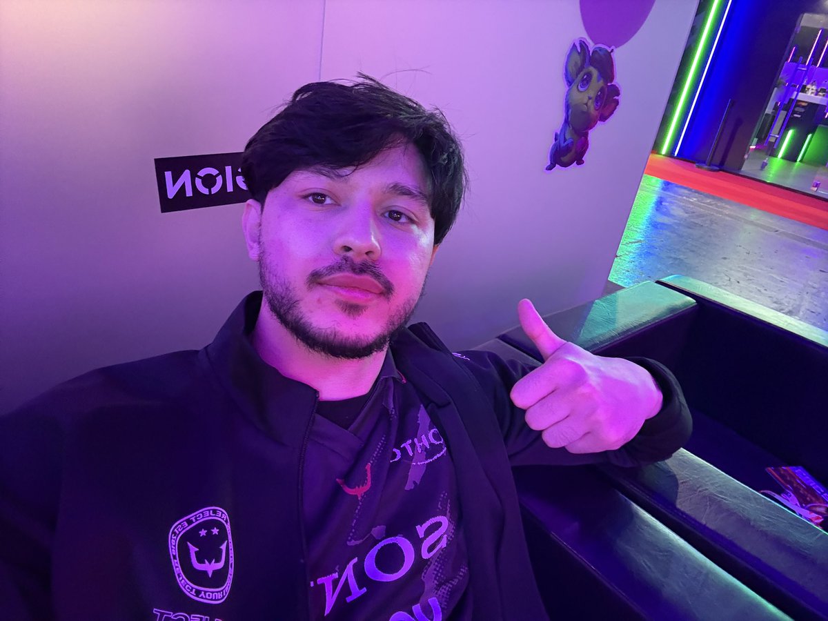 luminousRage's tweet photo. Alhamdulillah Top 8 in EWC ☝🏻
Im so happy to guarantee points for my team
Let’s make history Inshaallah 🙏🏻🇸🇦

Thank you to all the supporters  🙏🏻

الحمدلله توب ٨ كاس العالم
رن القرن ان شاءالله 🙏🏻🇸🇦
شكرا على دعم الجميع 
@RC_REJECT https://t.co/W1tvRG5O9Q