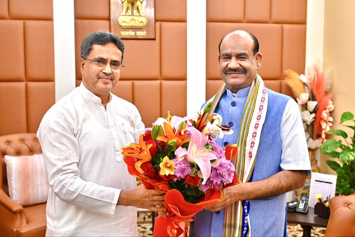 loksabhaspeaker's tweet photo. Chief Minister of Tripura, Dr. Manik Saha, called on Lok Sabha Speaker, Shri @ombirlakota at his Delhi residence today.

@DrManikSaha2 https://t.co/tDfwx9mMcP