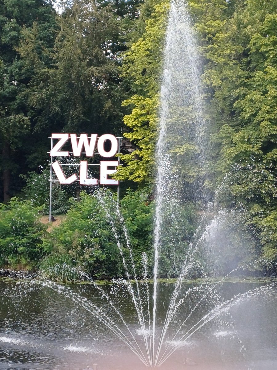 BankhangersNL's tweet photo. In Zwolle. https://t.co/DB2ZR56biX