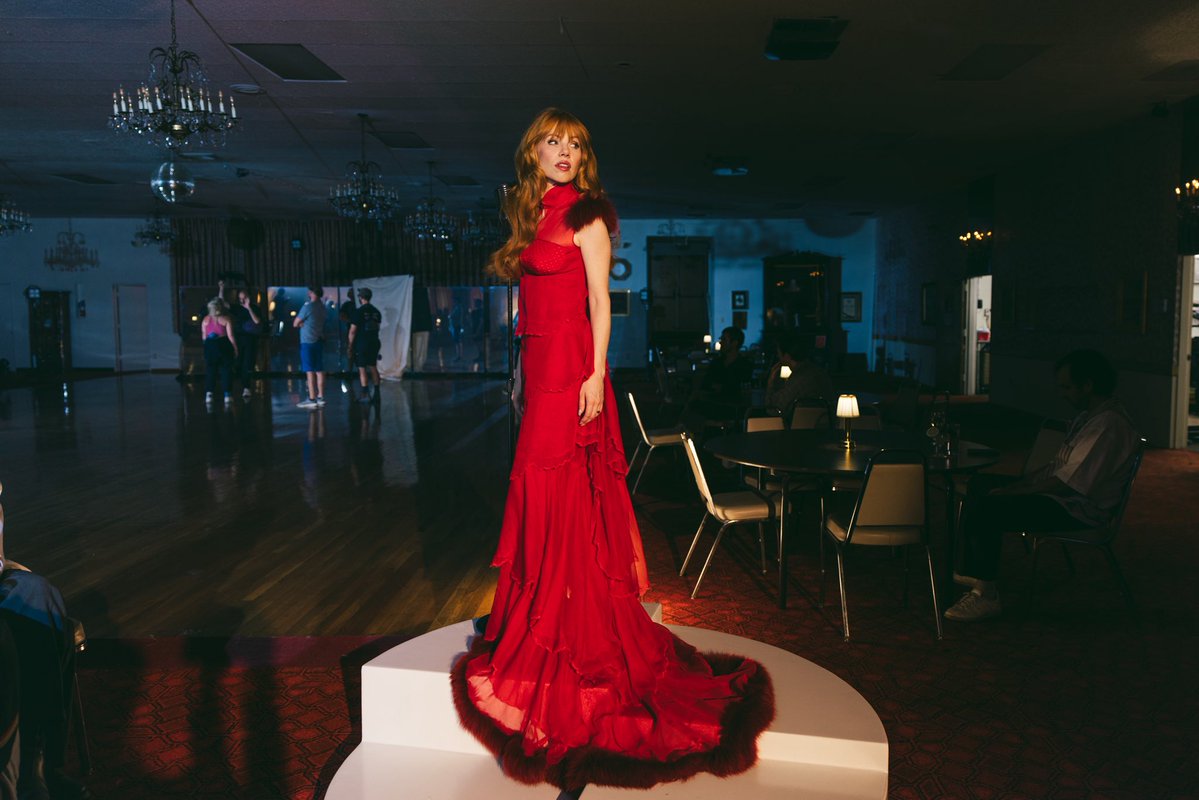 carlyraejepsen's tweet photo. If you’ve been waiting for the night…
Don’t Leave Me on the Dance Floor is out now! https://t.co/OAkPBNudR3 https://t.co/XmVfAOQ0vx