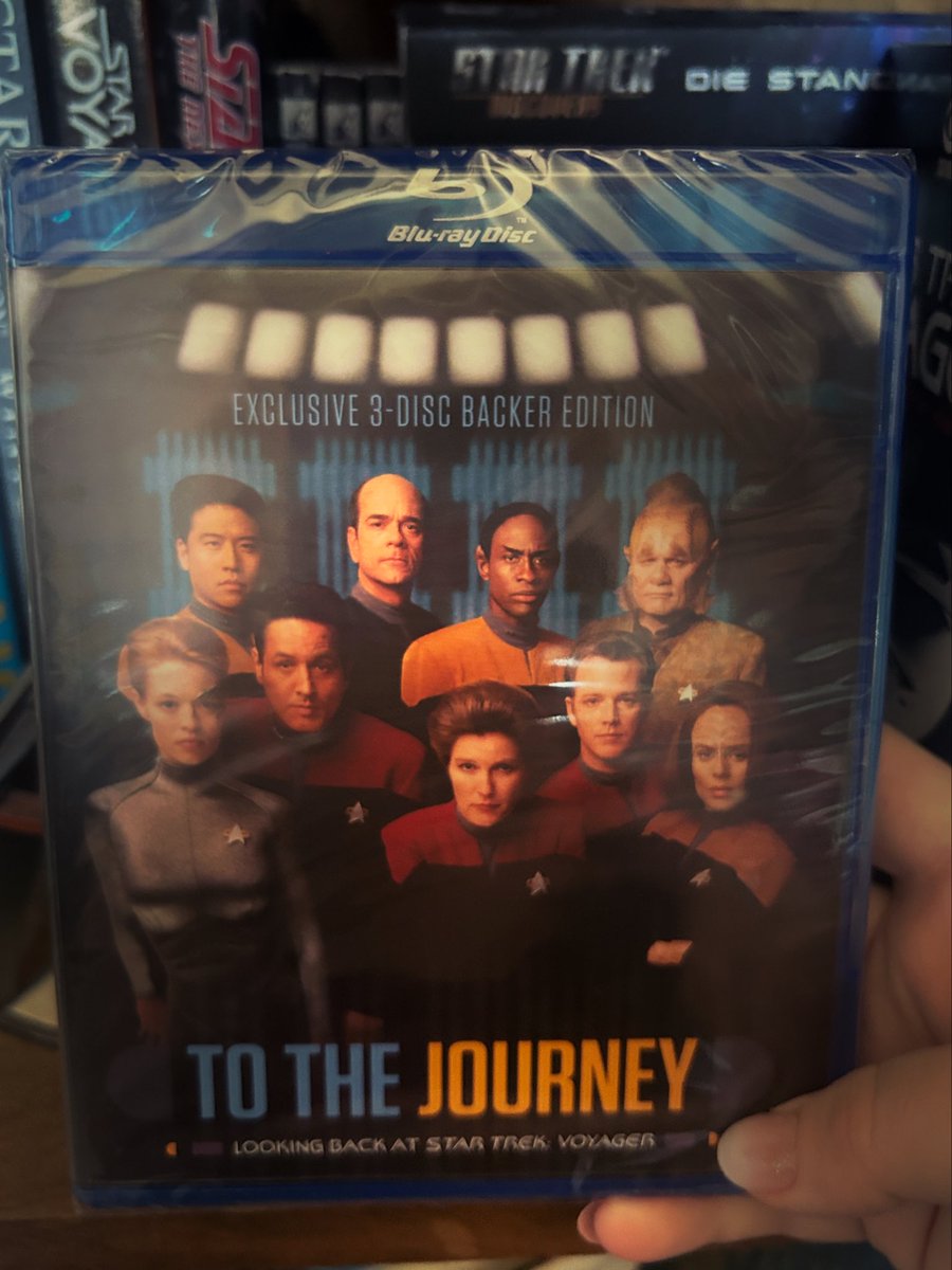 Starg8rocks's tweet photo. look what arrived today!!! AHHHH!!! Cannot wait to be emotionally wrecked by this documentary! ๐ฅน๐๐ป @voydocumentary #startrekvoyager #voyagerdocumentary https://t.co/m18EB91Xpm