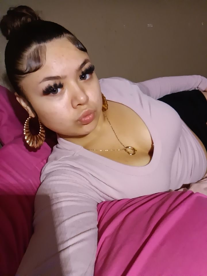 Pretty__Vanilla's tweet photo. Dm me to see my videos 😩#satx #latina #CHUDAİ https://t.co/aBfaMI5YxG