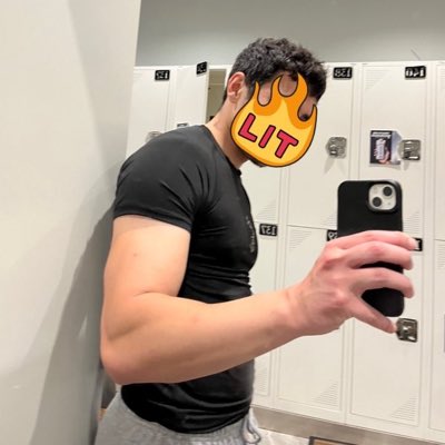 user57245837's tweet photo. #YeniProfilResmi https://t.co/ZyTrVXTiwd