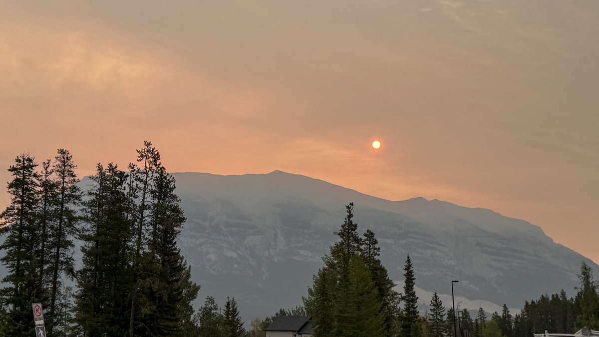 StanWil44579968's tweet photo. 08/07/26: The temperature 🤒 was fresh this morning at 8 C. The air was not. Wildfire smoke made the air unpleasant. #canmore #ShareYourWeather @weathernetwork Hopefully there will be rain in southern BC and the Pacific Northwest soon! https://t.co/wHAbF3m6Nd