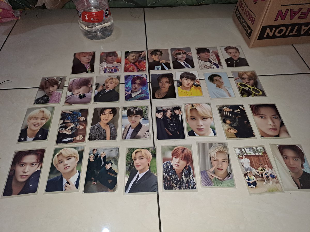 ashcryinglol's tweet photo. WTS PC NCT WAYV 

💥 splitpay, co oren 
💌 offer sewajarnya by dm 
📍dom jatim (surabaya mau cod boleh)

t. nct dream nct 127 nct wayv jaemin jisung chenle haechan mark jeno renjun yuta jaehyun xionjung johnny taeyong doyoung jungwoo ten https://t.co/kGuME4nTbl