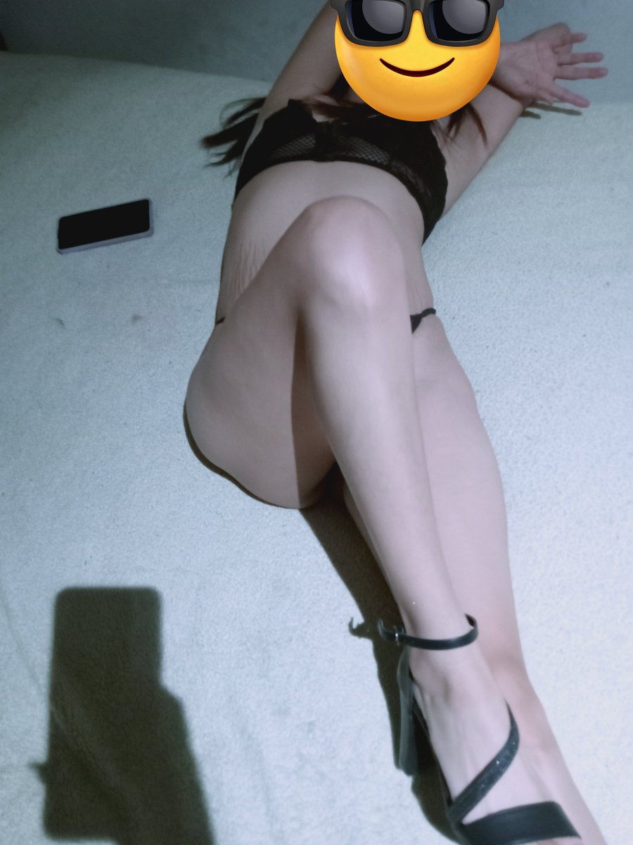 romiy7yf's tweet photo. Mis amores manden whats 960 141 3538 de 1 PM a 9pm con super promo del mes y😈🥵 https://t.co/g5aSGgpyiy