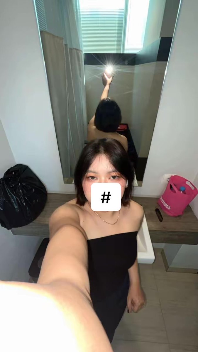 nonamerwz's tweet photo. Sweety me.                 Spicy me. https://t.co/QaZJBfbcU0