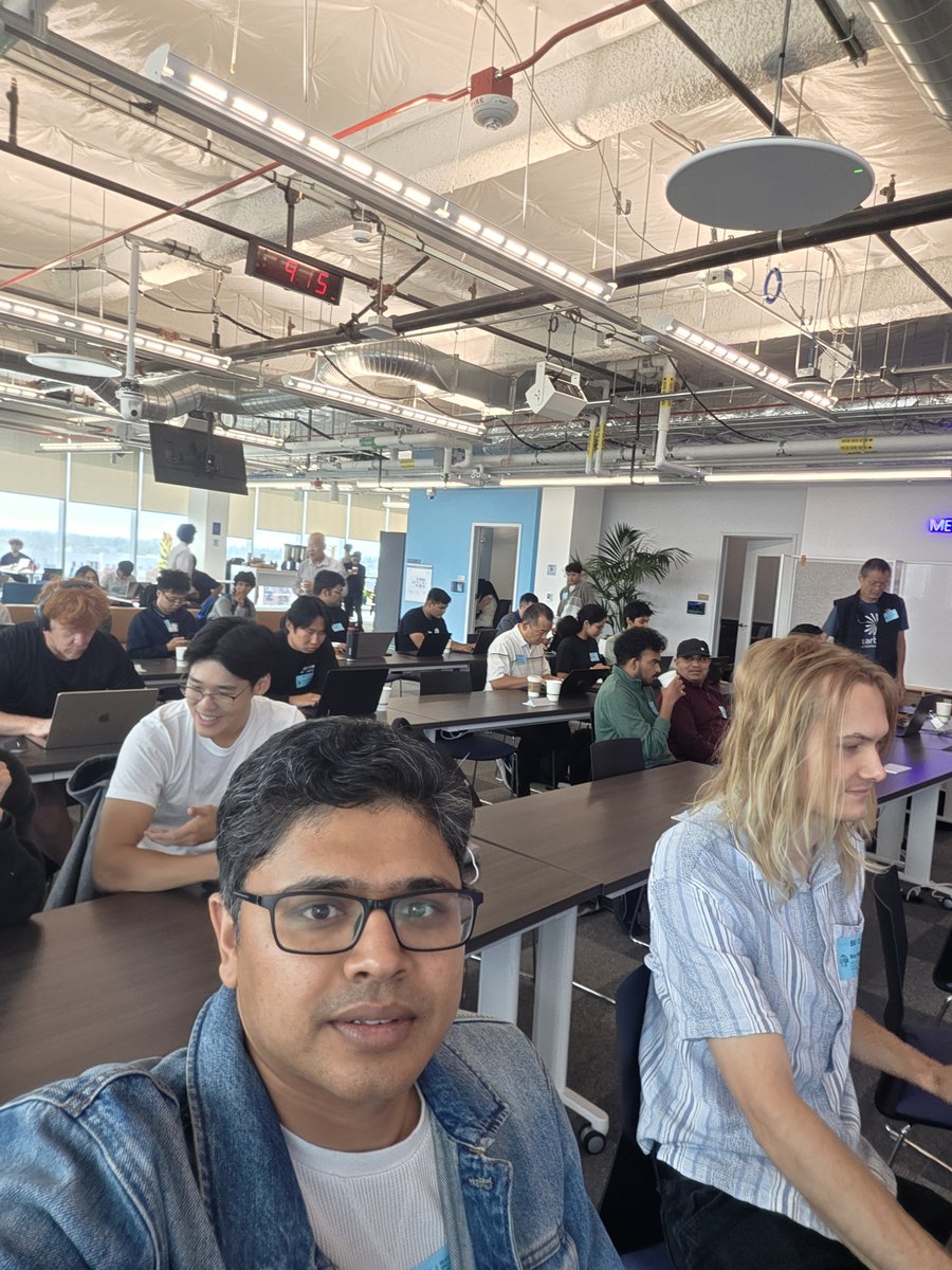 saikrishna_sv's tweet photo. Another day! Another hack! It's great out here early on a Friday.

Context compression/ batch inference/ model routing/ prompt caching - whatever makes AI cheaper! Buld to save!
@UofBeta https://t.co/3vctYUj4m7