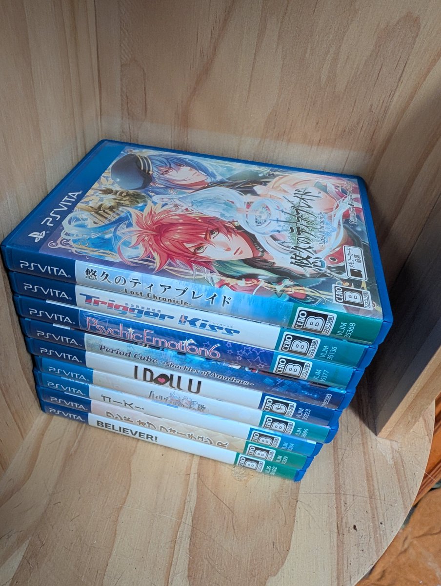 BombalinaTears's tweet photo. "They only know LADS" lol. lmao even.

I want Valko back because I am an otome gamer #全世界都爱敖尹 #BringValkoBack https://t.co/14uzDQdmHS
