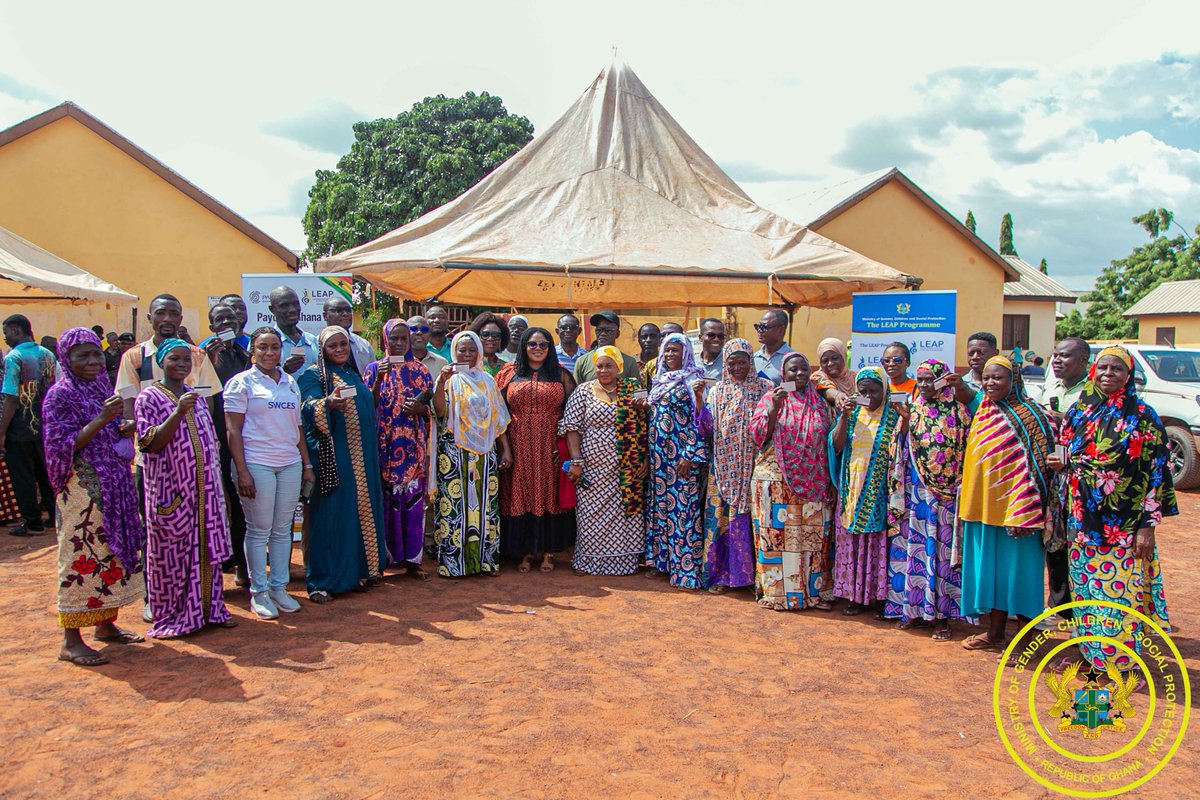 MoGCSP_Ghana's tweet photo. #Gender Minister, Hon. Naa Momo Lartey has led a 2-day monitoring visit to the Northern Region to assess the ongoing #LEAP Beneficiary #Enrolment exercise.

It helped #assess field operations, identify #challenges &amp; implement timely #solutions for better service delivery. https://t.co/88GkyPCDjy