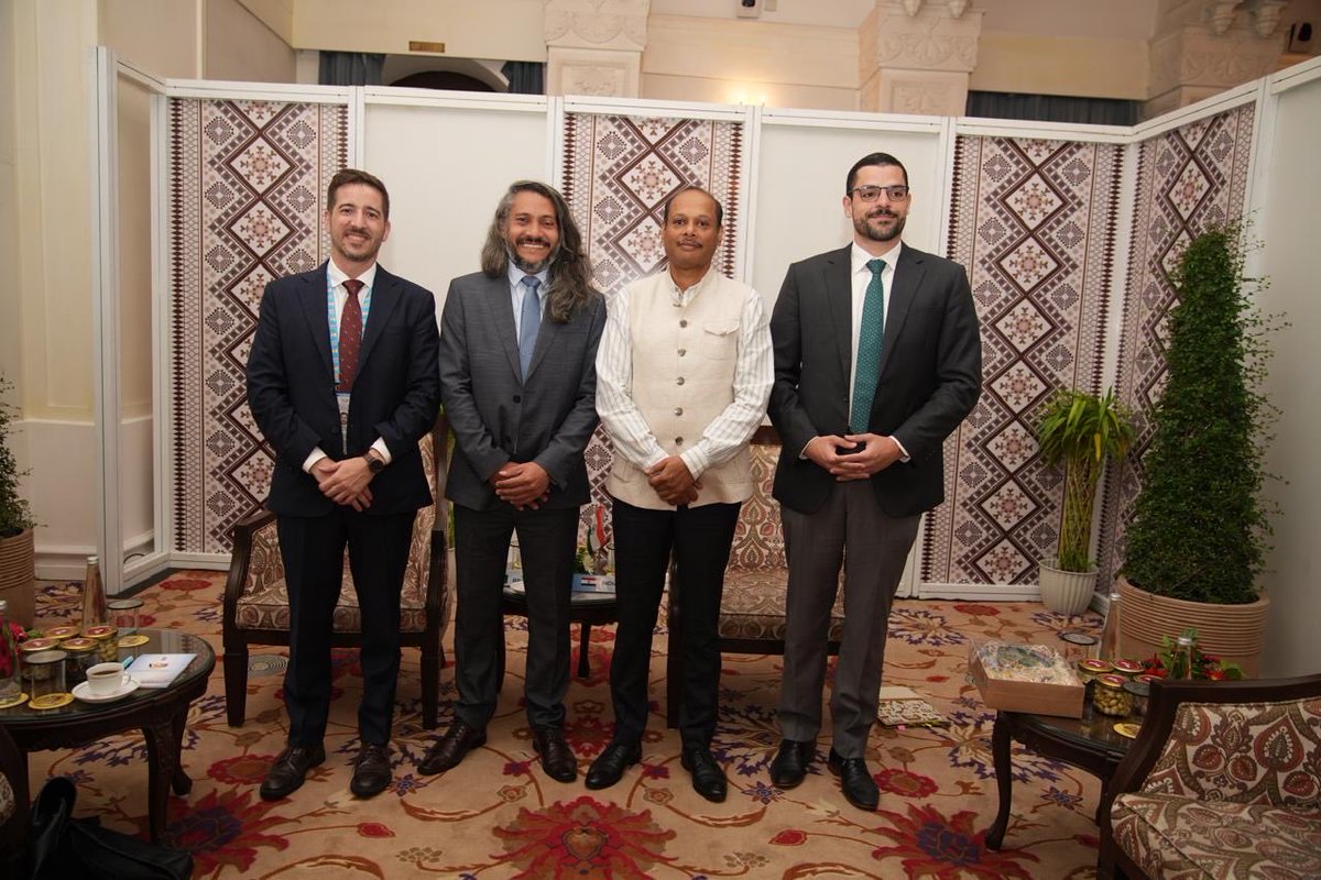 MinOfCultureGoI's tweet photo. During the ongoing BRICS Culture Track meetings under India’s Chairship, Shri Vivek Aggarwal, Secretary, Ministry of Culture, held a bilateral meeting with H.E. Mr. Deyvesson Israel Alves Gusmão, President of the National Historic and Artistic Heritage Institute (IPHAN), Ministry of Culture, Federative Republic of Brazil.

The discussions focused on strengthening India–Brazil cultural cooperation, heritage conservation, and enhancing collaboration under the BRICS framework. Shri Vivek Aggarwal also invited Brazil to participate in the Ministry of Culture’s upcoming Art & Architecture Biennale, to be held in December 2026.

#BRICS2026 #CultureUnitesAll #IndiaForBRICS @BricsIndia2026