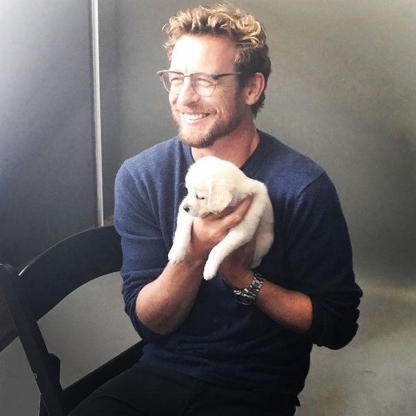 vnwkog's tweet photo. nunca haverá outro homem tao incrivel quanto esse te amo simon baker 🥺 https://t.co/ilQzFFkdS5