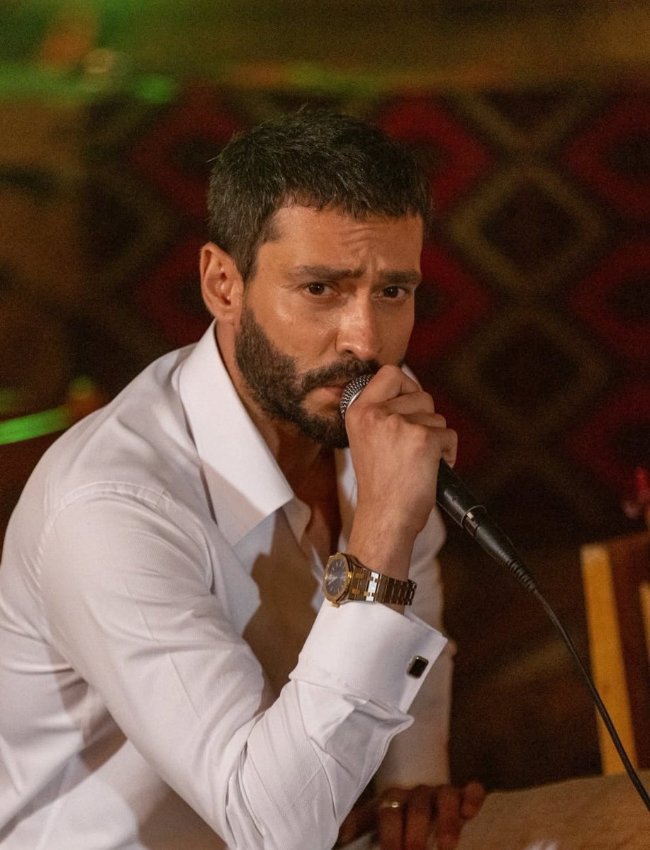 Umutkelebegima1's tweet photo. Yeniden Eko sesin dinleyeceğiz ne güzel hangi şarkı acaba olcak @muhtemelaskdizi #EkinKoç #AyçaAyşinTuran #EkAy #AyKi #MuhtemelAşk #DefKad https://t.co/fIdxKUIzsr