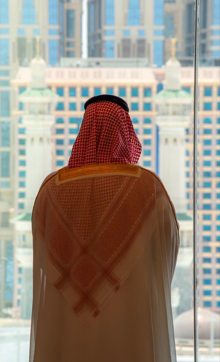 KING_MBS_'s tweet photo. الله يحفظك https://t.co/p8h2xnjl9E