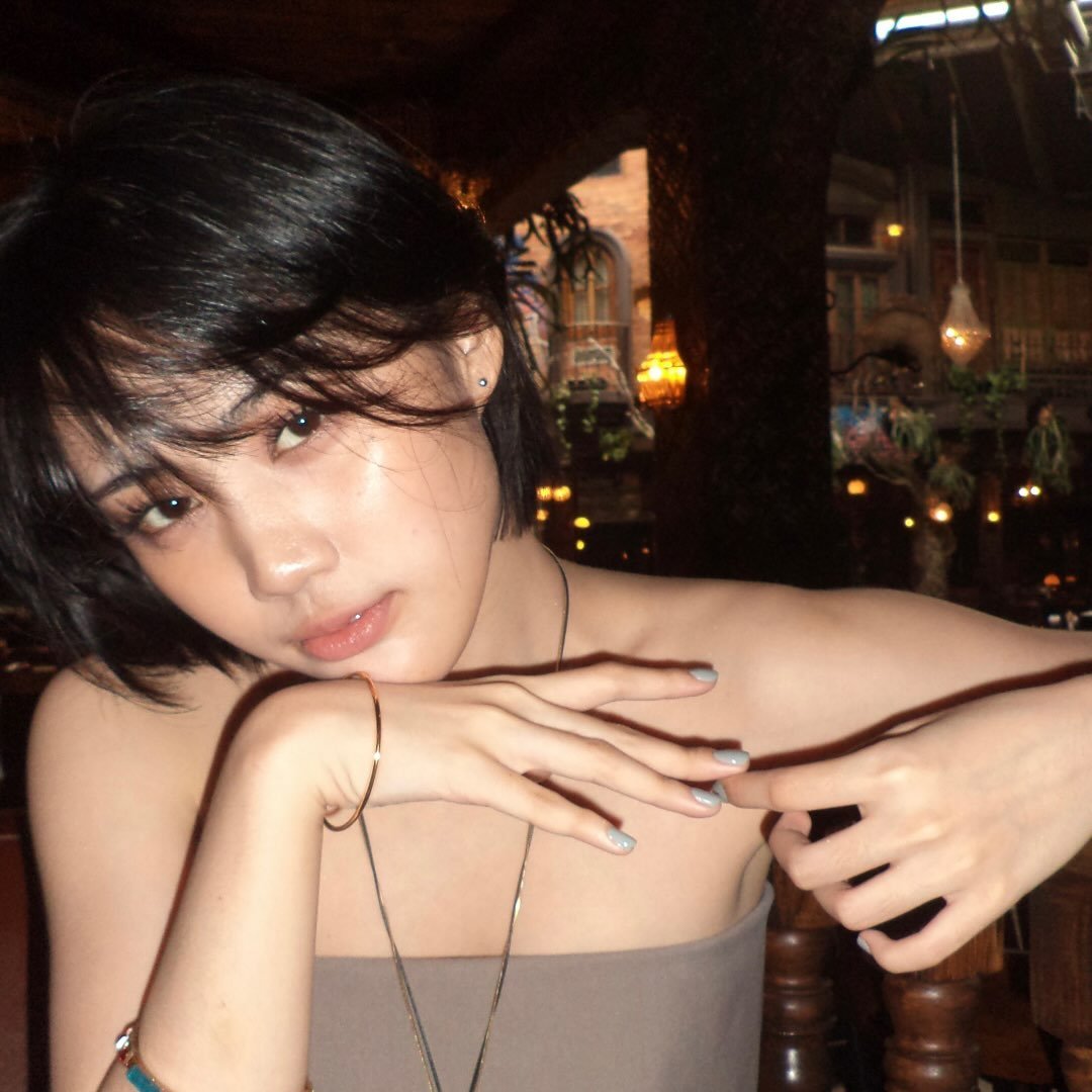 Jennywasright's tweet photo. New Instagram profile pic
@AM_EllaJKT48 https://t.co/U8tBAk4YLE