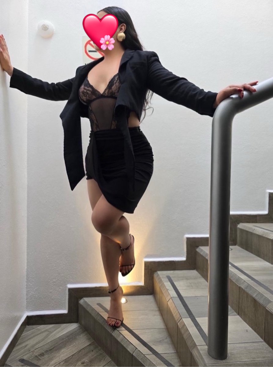 FernandaLaanda's tweet photo. Excelente viernes🥰 https://t.co/nQrU7LSyLm