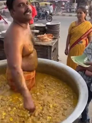 RahulShakka's tweet photo. @DrEBhaskarrao @cnni 😆😆 https://t.co/mQFnbwIi3s