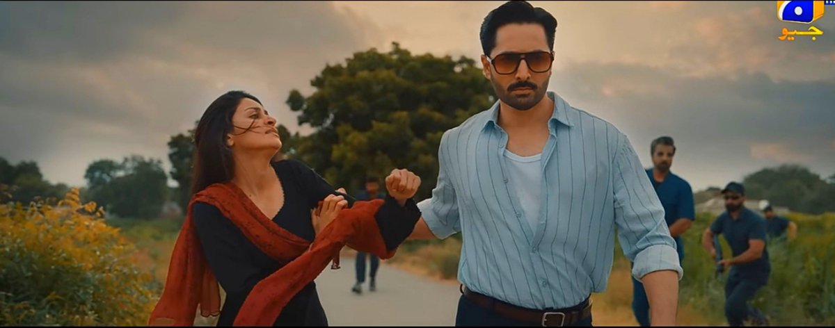 DanishxMajestic's tweet photo. #Nishtar • Teaser 1 |A Thread🧵

Something has happened that tarnishes Shah's reputation in front of public.Bareera is somehow involved whether intentionally, unintentionally,or Shah's misunderstanding.He seems determined to take revenge on her.😳

#DanishTaimoor • #AnmolBaloch https://t.co/LUkctqPlK9