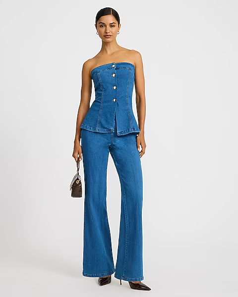 DealHive2day's tweet photo. Stretch Denim Strapless Peplum Novelty Button Front Jumpsuit at $88.00
https://t.co/bTkJWwivjS
#Jumpsuit #Strapless #Novelty https://t.co/P5R1TUyBcu