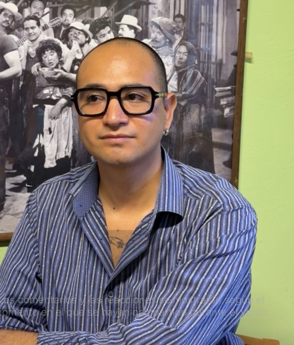 Carlosx0ct's tweet photo. @NadiaMadrigal Y este joven de lentes, por ejemplo, al menos yo nunca lo había visto en la colonia. No me dejarán mentir mis @VecinosUnidoMSI: quienes llevamos años aquí sabemos quiénes participan de forma cotidiana y quiénes aparecieron justo cuando comenzó este conflicto. https://t.co/hOLNLX7MGn