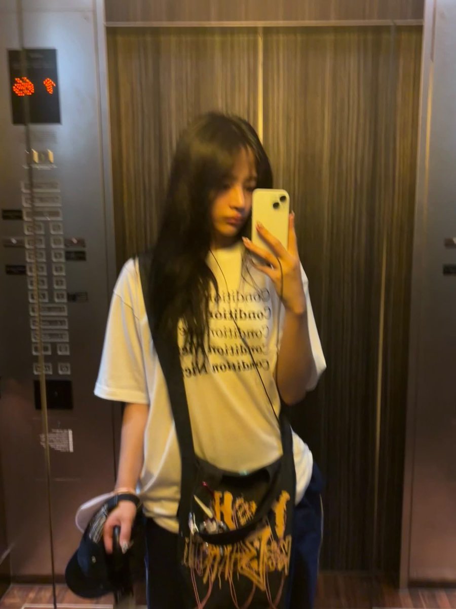 MINJIscaper's tweet photo. @DREAMSCAPEca Halo, saya areej sebagai Kim Minji bersedia sebagai Dreamers dan menyelesaikan misi Escapers. https://t.co/yslJ5yxOc4