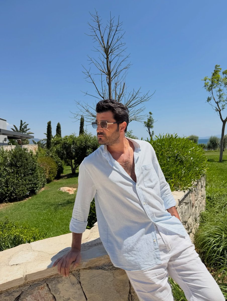 Buraks969's tweet photo. Burak 🤍...  #BurakHayatimOlmus https://t.co/BUfSztnFIp