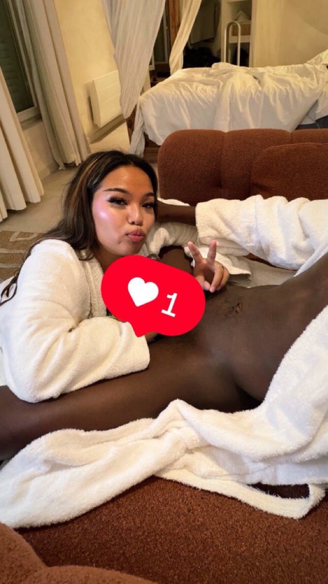 D0minakiim's tweet photo. Des nouvelles vidéos dans le lien dans ma bio 🙈🫠 https://t.co/b4nLXSzWb6