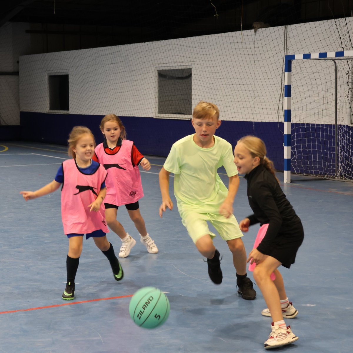 EFL's tweet photo. Plenty of fun at @TRFCCommunity's HAF Summer Holiday Club, with games, sport and activities for everyone to enjoy! โ๏ธ
#EFLintheCommunity https://t.co/DvP3YPHUGR