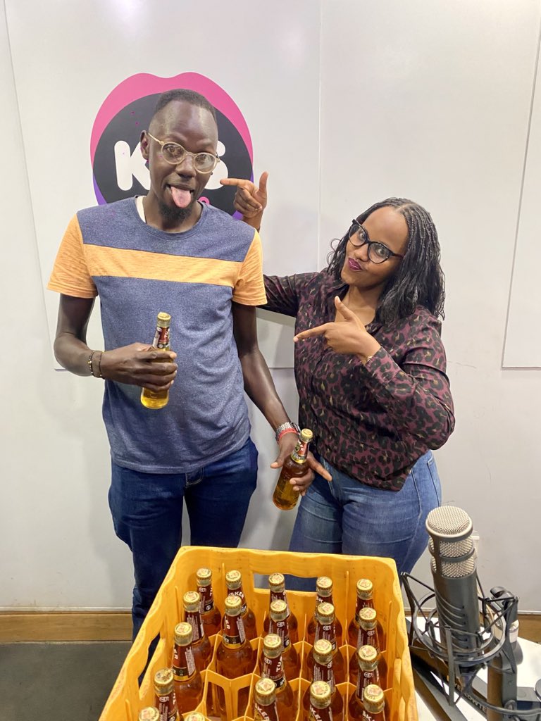 KIIS_FM_Uganda's tweet photo. The #InternationalBeerDay celebrations keep getting better
Our lucky listener on #KIISFM with #Lisak is celebrating with a crate of beer after hitting the right call https://t.co/MXfHqUz1zN