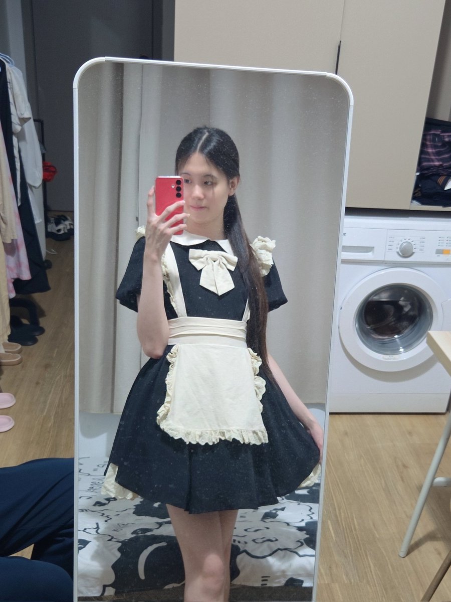 Isabella_Lpp's tweet photo. 正经的女仆装 https://t.co/agI10X8ITf