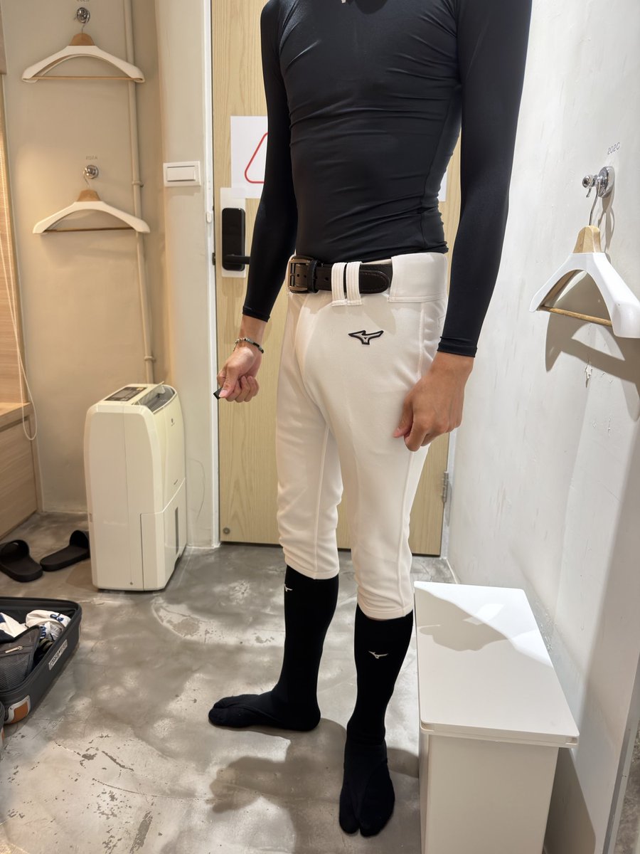 egg76102's tweet photo. 日本買的野球服😍
#野球ユニフォーム https://t.co/gGFjlrPfGh