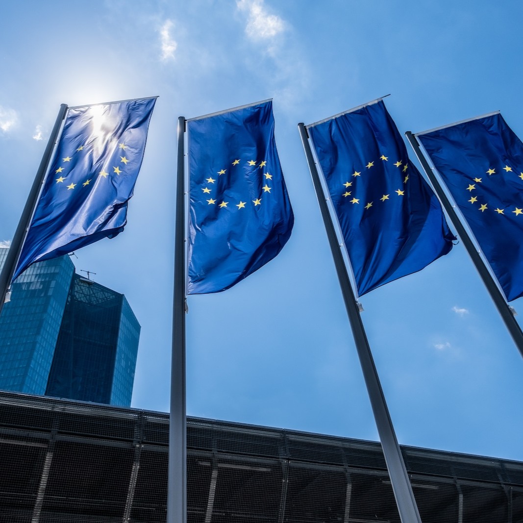 CoinMarketCap's tweet photo. LATEST: 🇪🇺 Stripe-owned Bridge has joined the EU's MiCA register after Luxembourg approval, taking the total number of authorized electronic money token issuers to 42. https://t.co/qkWiwF7v0S