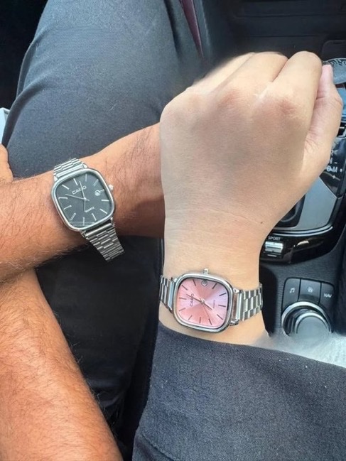 GntlemansGeek's tweet photo. Casio A168 Black &amp; Casio LA680 Pink. Timeless together. ⌚🖤🩷 https://t.co/qVkndltPbZ