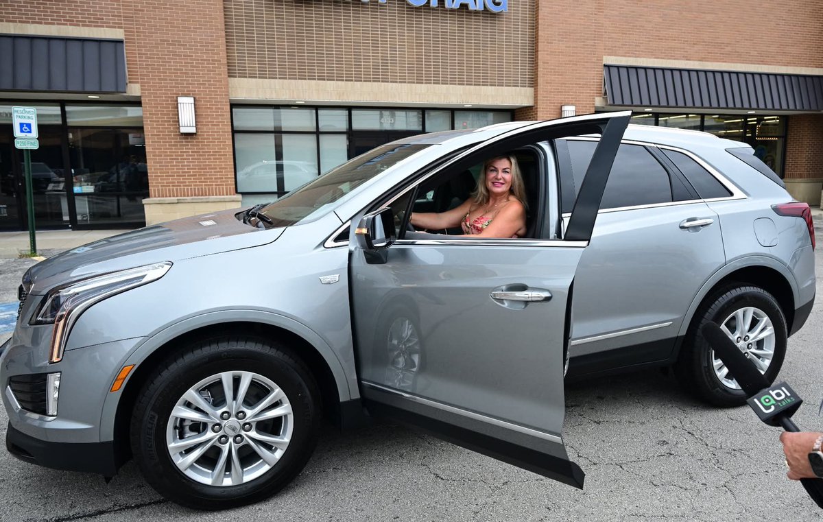 PolishSlavicFCU's tweet photo. Gratulujemy pani Annie z Harwood Heights, IL, drugiej zwyciężczyni naszego wielkiego jubileuszowego konkursu! Pani Anna odebrała właśnie swojego nowego Cadillaca XT5. Jeszcze raz serdecznie gratulujemy i życzymy bezpiecznej jazdy!
Już wkrótce kolejna szansa na wygranie samochodu! Jeśli nie jesteś jeszcze członkiem Naszej Unii, dołącz do nas jak najszybciej, aby mieć szansę na wygranie jednego z dwóch pozostałych Cadillaców XT5 w naszym wielkim konkursie z okazji 50-lecia naszego istnienia.
