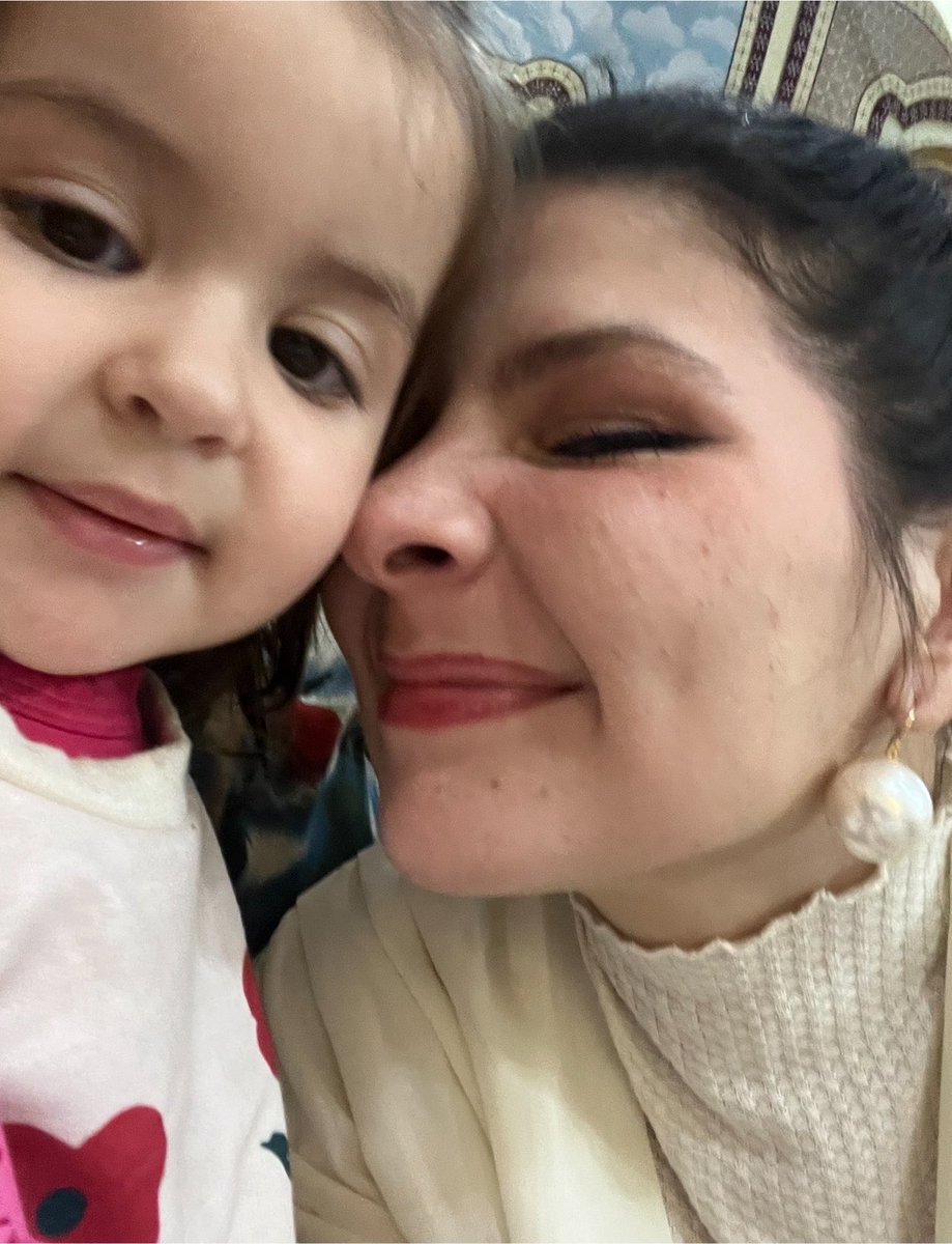bjodaglai's tweet photo. eu e minha família de ateu e macumbeiro na igreja pq uma das nossas crianças resolveu fazer crisma e a gente prega a liberdade religiosa na família vamo ki vamo https://t.co/SlcVRHH9NB