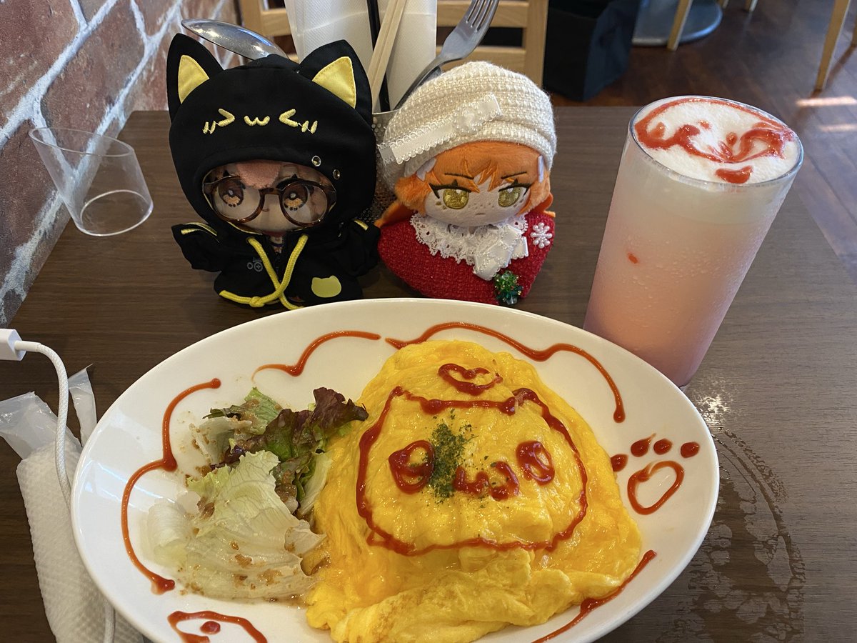AriTheSkyWriter's tweet photo. HAPPY BIRTHDAY ISHMAEL I LOVE YOU!  💕❤️ 🎉🎉🎉 (I have more cake posts that I’ll post later) https://t.co/bXEr8PMNWD