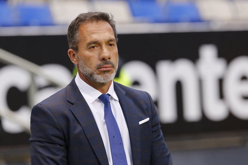 Sport890's tweet photo. #AHORA | "La prioridad es saber cuál es nuestra realidad"

"Quiero por mucho tiempo quedarme al frente para salvar a Danubio y lograr muchas cosas que tengo en mente"

"La decisión la tomó la directiva"

https://t.co/a5UyuCxFy5

🔴 MÍRANOS EN VIVO https://t.co/YRaBst2D0y https://t.co/J2fWdIRcYy