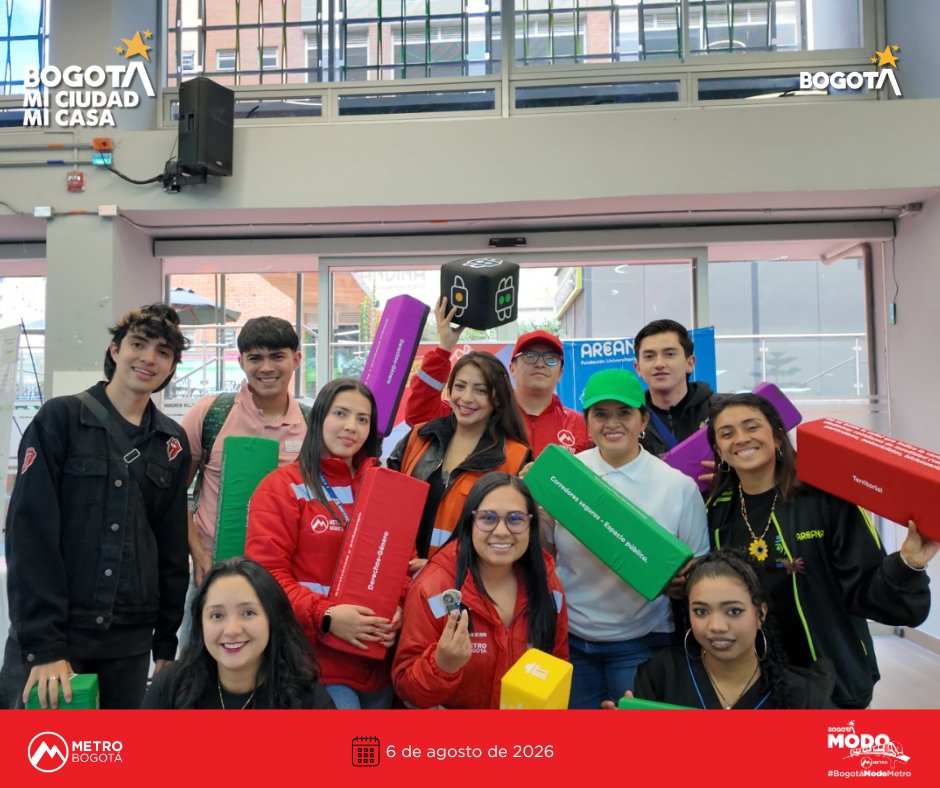 MetroBogota's tweet photo. 🙌 Realizamos la primera jornada de la campaña de movilidad sostenible que adelanta el Metro de Bogotá, en articulación con la Fundación Universitaria del Área Andina. 🍃
✔️ Esta iniciativa busca que los estudiantes se conviertan en agentes de cambio y protagonistas de la cultura alrededor del Metro, promoviendo la movilidad sostenible y apropiándose de conceptos clave como la reducción de emisiones de CO2, el ahorro en los tiempos de desplazamiento y los beneficios que traerá el Metro para la ciudad. 👏
😉 Así se vive #BogotáModoMetro 〽️, la cultura ciudadana del Metro de Bogotá.
